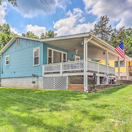 Cheerful Camdenton Cottage Steps To Lake! المظهر الخارجي الصورة