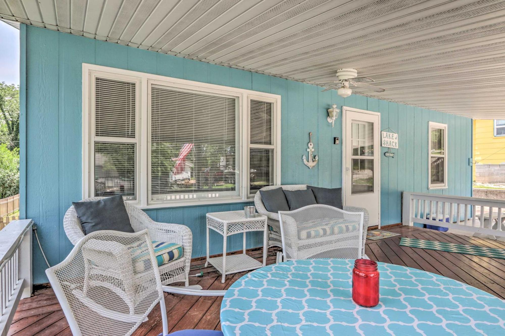 Cheerful Camdenton Cottage Steps To Lake! المظهر الخارجي الصورة