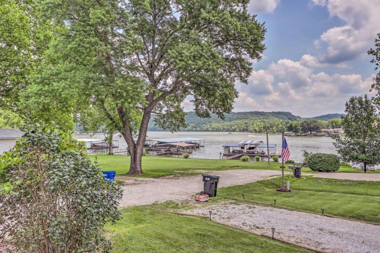 Cheerful Camdenton Cottage Steps To Lake! المظهر الخارجي الصورة